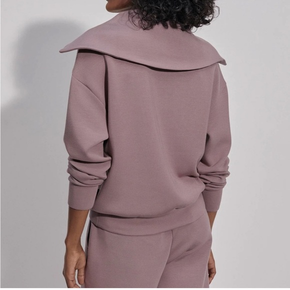 Varley Yates Half Zip Sweatshirt - Picture 11 of 12